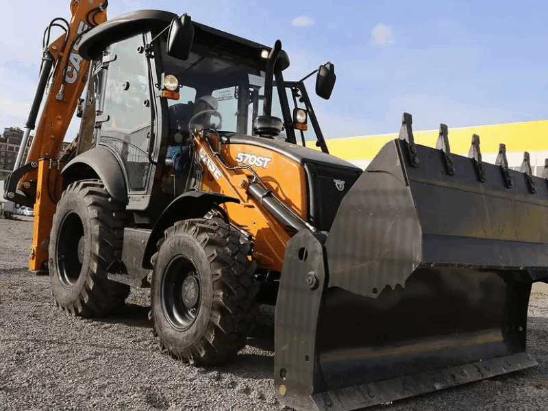 70 Super T Backhoe Loader Hire Bendigo