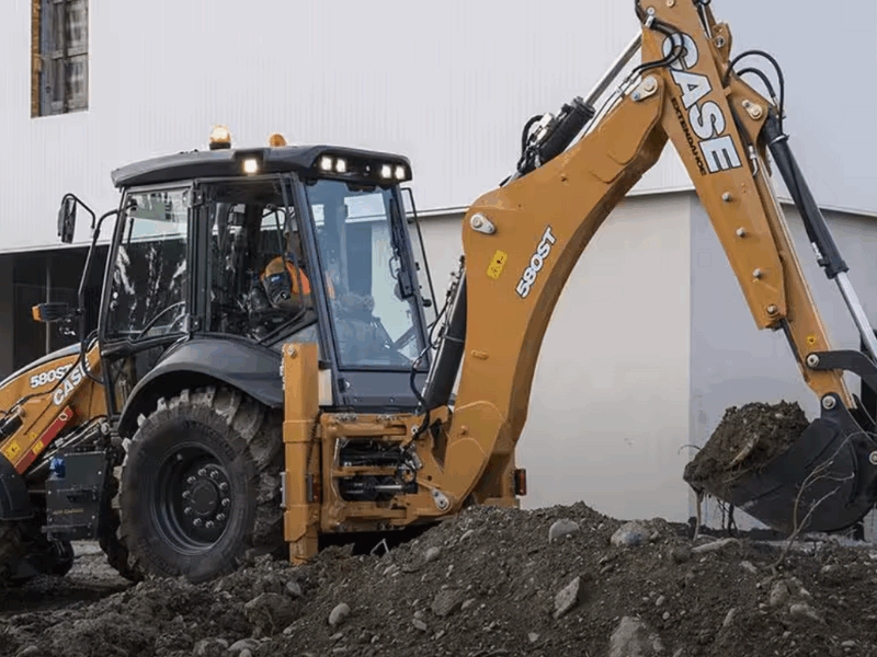 Backhoe Loaders T-Series Backhoe Loaders 580ST